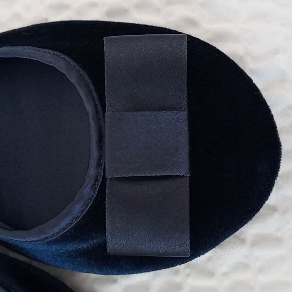 Talbots Slippers - Picture 3 of 9